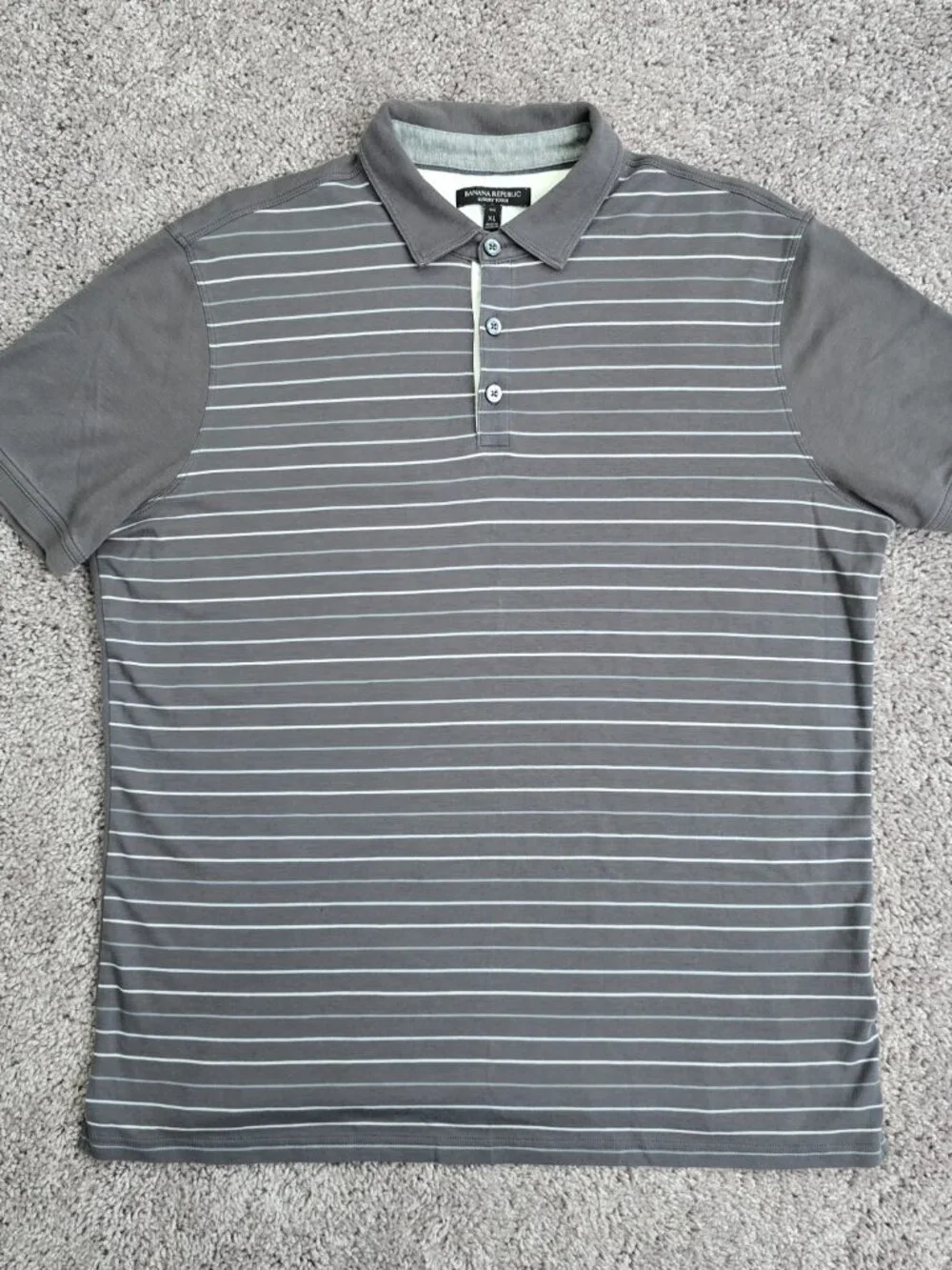 Banana Republic Luxury Touch Polo Shirt Men XLT Gray White Striped Short Sleeve